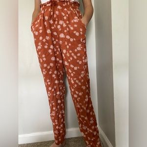 H&M Daisy  flower flowy pants